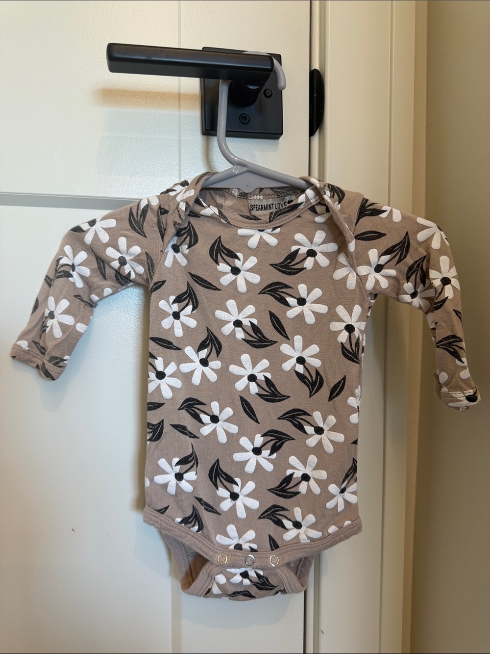 Neutral Floral Long Sleeve Baby Bodysuit